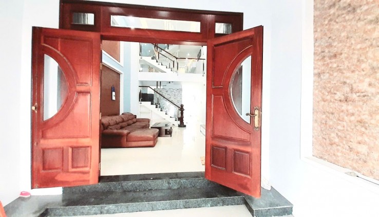 BÁN NHÀ HIỆP BÌNH PHƯỚC, ĐƯỜNG 27, SIÊU PHẨM 5 TẦNG ĐẸP LUNG LINH 91M2. DỌN NGAY VÀO ĐÓN TẾT. NHỈNH 10 TỶ, Ô TÔ NGỦ TRONG NHÀ. SHR. TẶNG TOÀN BỘ NỘI